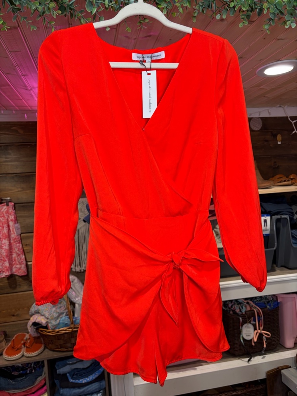 Gorgeous vibrant satin wrap tie romper ballon sleeves lined NWT - Picture 6 of 13